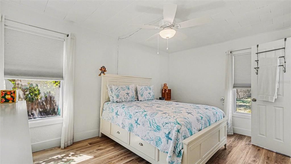 En Venta: $279,000 (2 camas, 2 baños, 1264 Pies cuadrados)