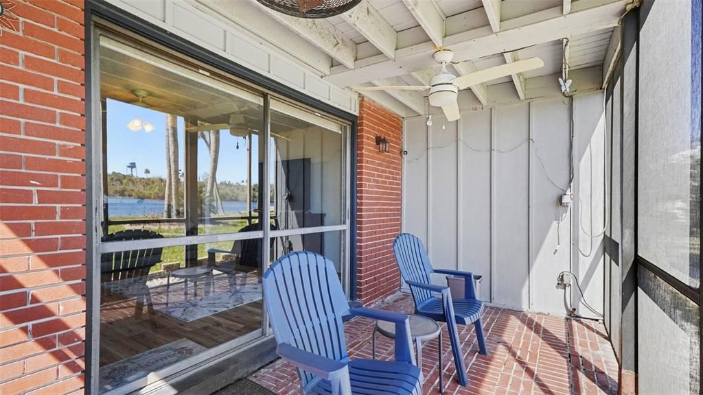 En Venta: $279,000 (2 camas, 2 baños, 1264 Pies cuadrados)