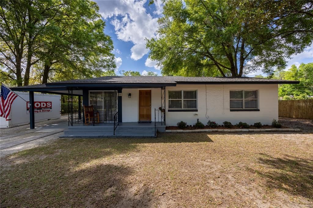 На продажу: $269,000 (2 спален, 1 ванн, 1201 Квадратных фут)