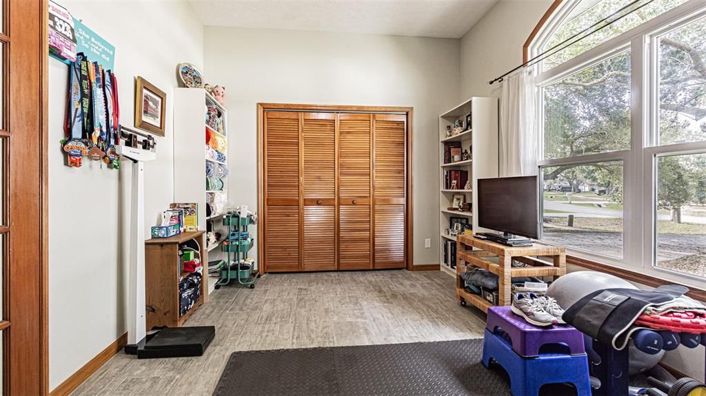 En Venta: $595,000 (3 camas, 2 baños, 1838 Pies cuadrados)