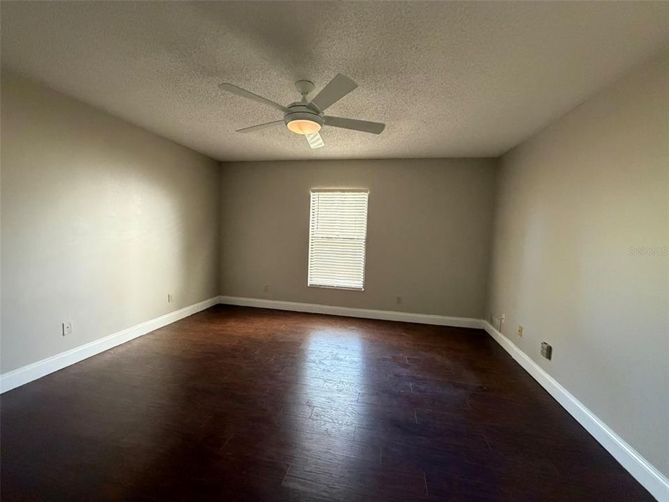 For Rent: $1,750 (2 beds, 2 baths, 1304 Square Feet)