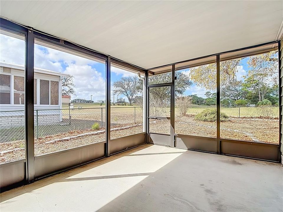 Active With Contract: $189,000 (3 beds, 2 baths, 1904 Square Feet)
