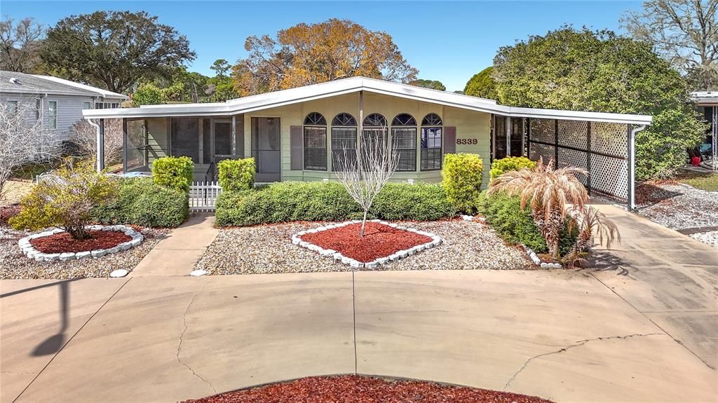 Active With Contract: $189,000 (3 beds, 2 baths, 1904 Square Feet)