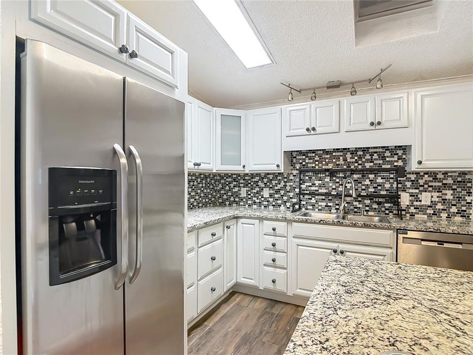 Active With Contract: $189,000 (3 beds, 2 baths, 1904 Square Feet)