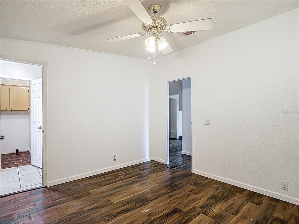 Active With Contract: $189,000 (3 beds, 2 baths, 1904 Square Feet)