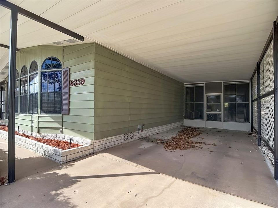 Active With Contract: $189,000 (3 beds, 2 baths, 1904 Square Feet)