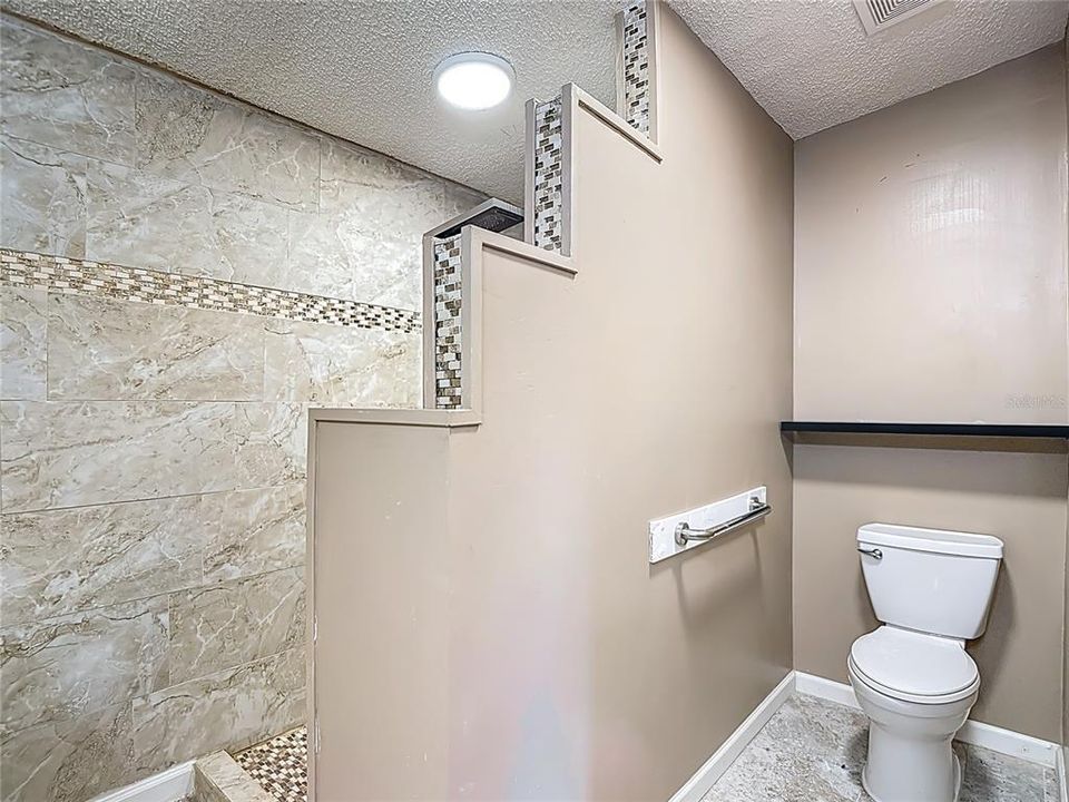 Active With Contract: $189,000 (3 beds, 2 baths, 1904 Square Feet)