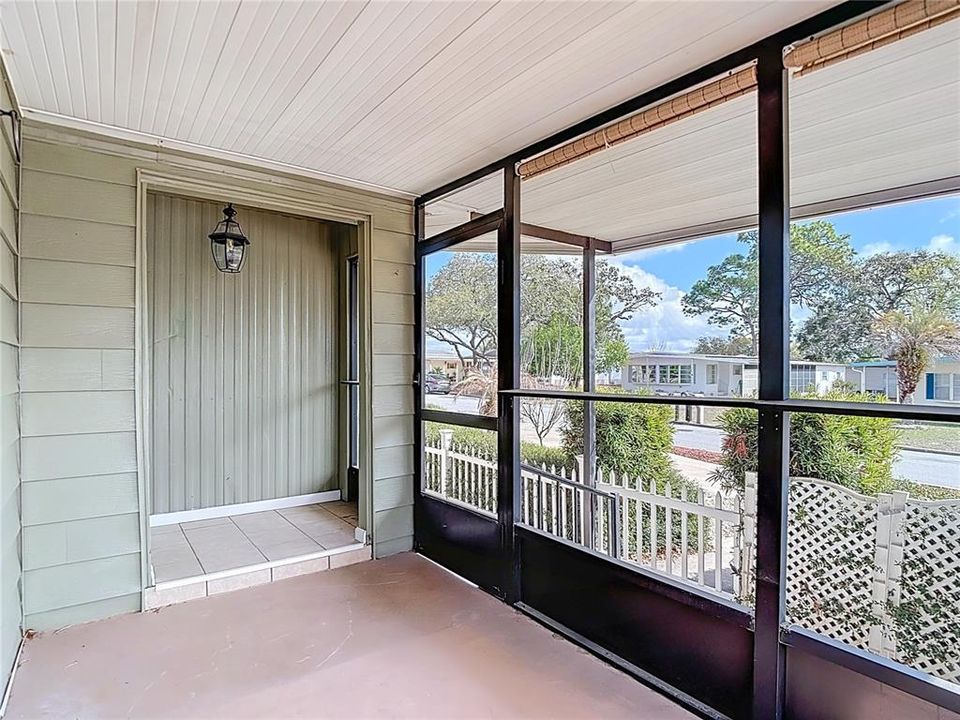 Active With Contract: $189,000 (3 beds, 2 baths, 1904 Square Feet)