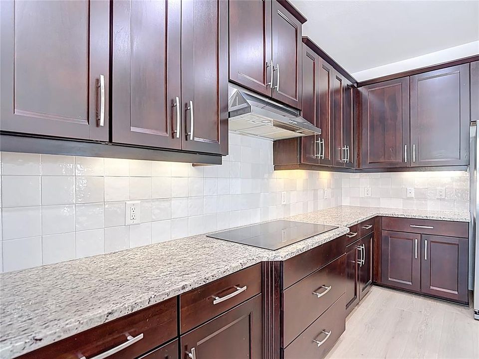 En Venta: $750,000 (4 camas, 3 baños, 3549 Pies cuadrados)