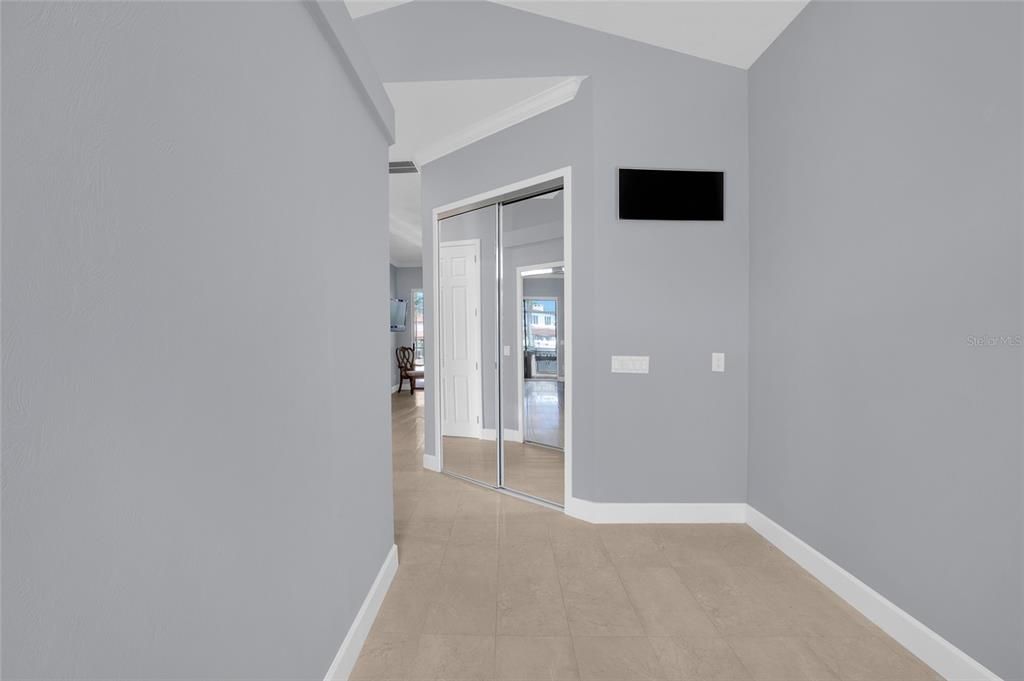For Sale: $2,690,000 (3 beds, 2 baths, 2632 Square Feet)