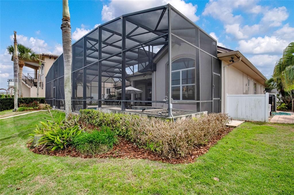 For Sale: $2,690,000 (3 beds, 2 baths, 2632 Square Feet)