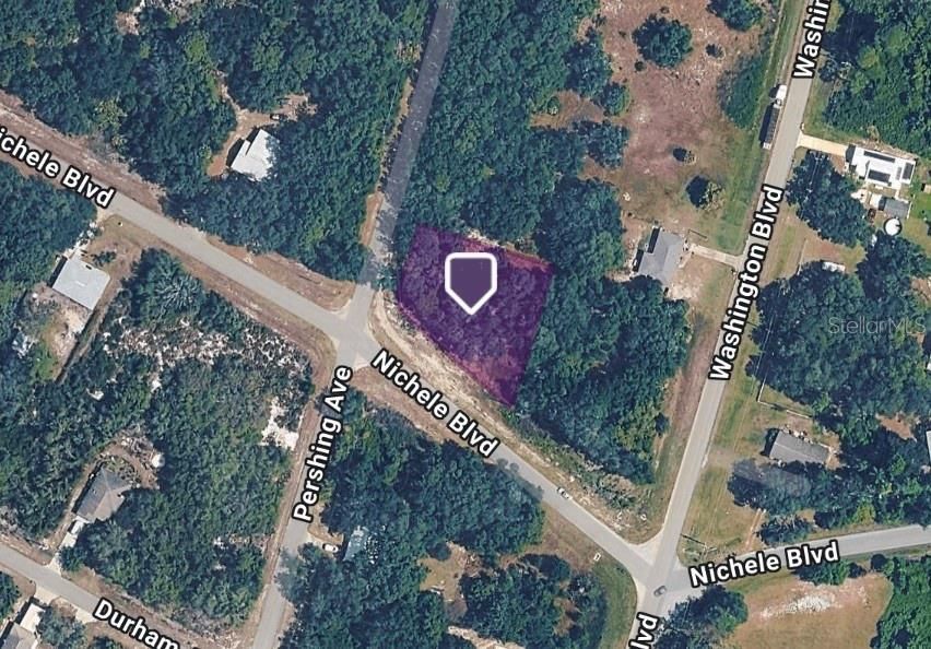 На продажу: $13,500 (0.43 acres)