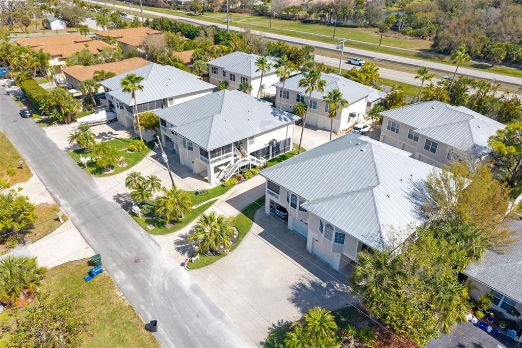 Activo con contrato: $385,000 (3 camas, 3 baños, 1879 Pies cuadrados)