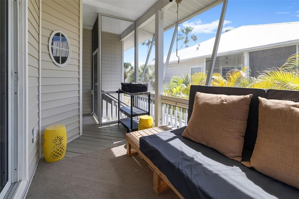 Activo con contrato: $385,000 (3 camas, 3 baños, 1879 Pies cuadrados)