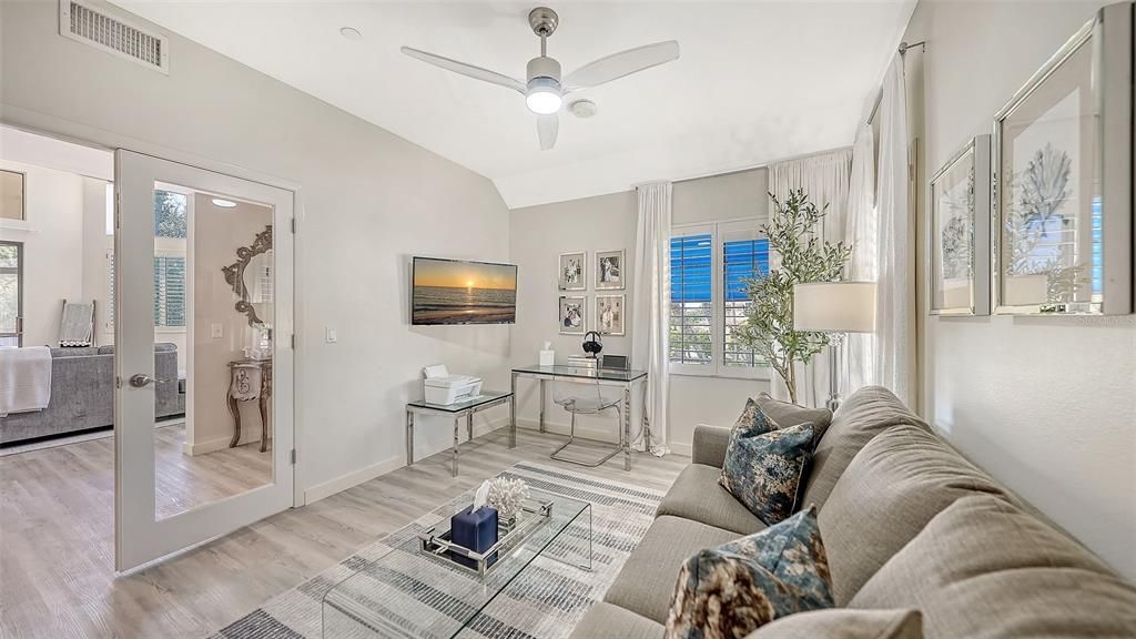 For Sale: $790,000 (2 beds, 2 baths, 1370 Square Feet)