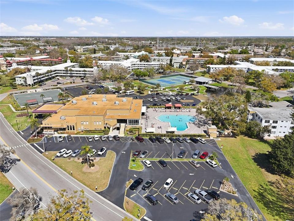 Activo con contrato: $150,000 (2 camas, 2 baños, 1400 Pies cuadrados)