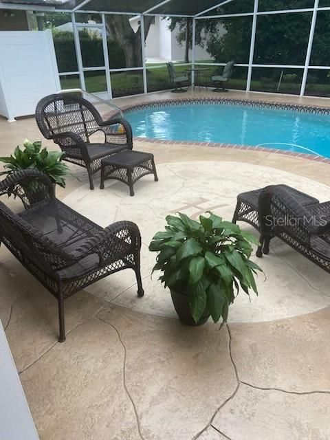 For Sale: $598,900 (4 beds, 3 baths, 2724 Square Feet)