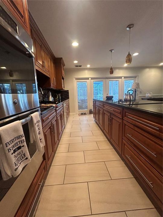 For Sale: $598,900 (4 beds, 3 baths, 2724 Square Feet)