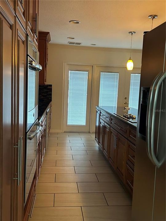 For Sale: $588,900 (4 beds, 3 baths, 2724 Square Feet)