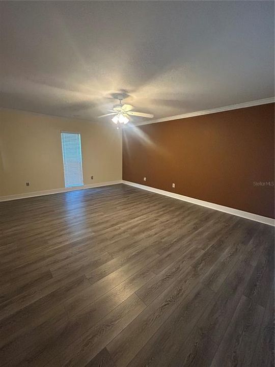 For Sale: $588,900 (4 beds, 3 baths, 2724 Square Feet)
