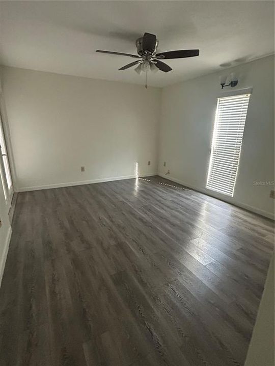 For Sale: $588,900 (4 beds, 3 baths, 2724 Square Feet)