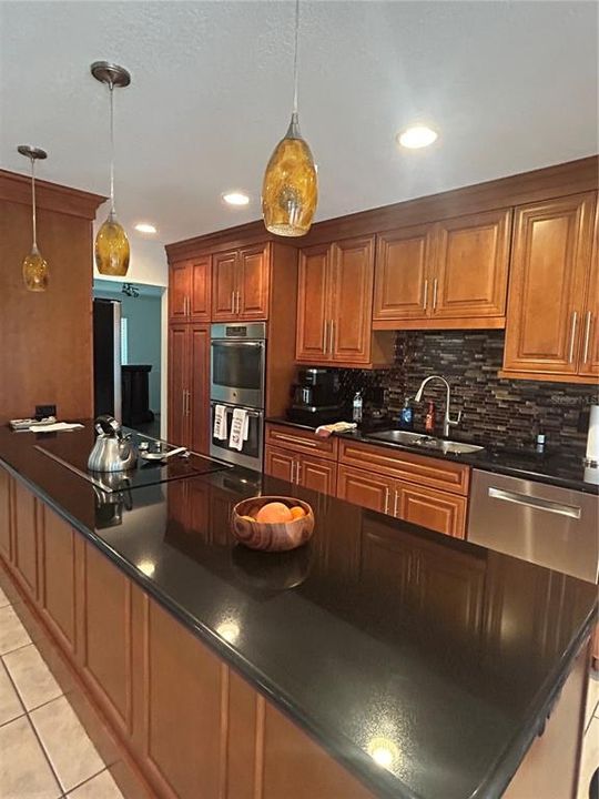 For Sale: $598,900 (4 beds, 3 baths, 2724 Square Feet)