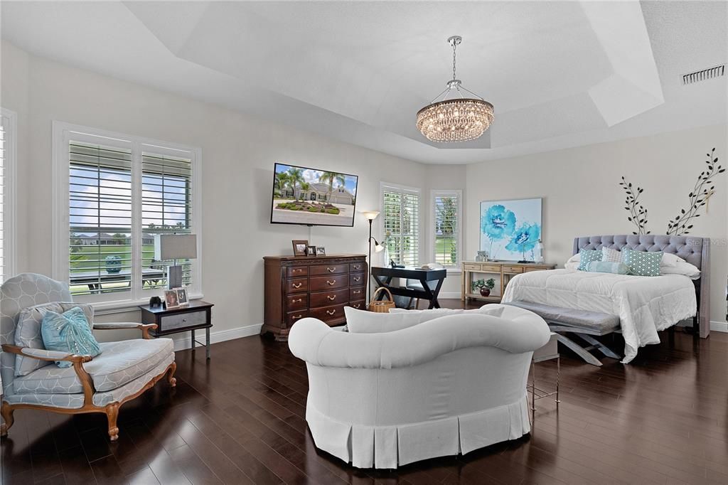 For Sale: $1,950,000 (3 beds, 2 baths, 3320 Square Feet)