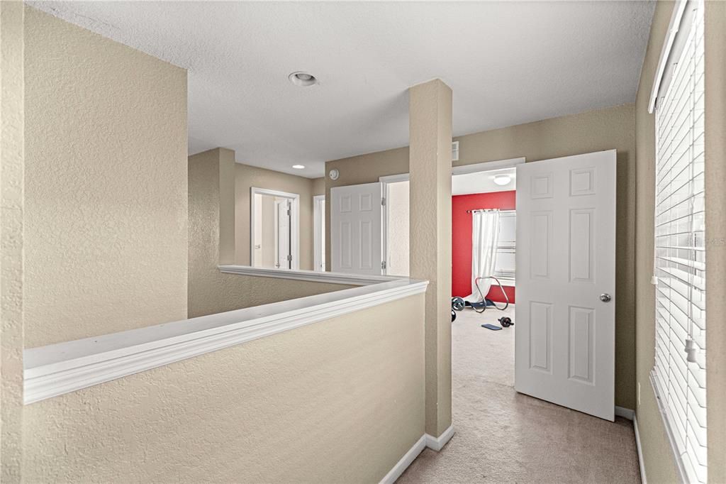 На продажу: $207,000 (3 спален, 2 ванн, 1864 Квадратных фут)