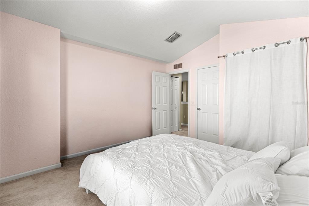 На продажу: $207,000 (3 спален, 2 ванн, 1864 Квадратных фут)