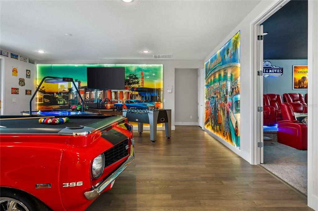 На продажу: $2,499,000 (6 спален, 6 ванн, 4883 Квадратных фут)