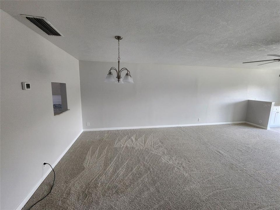 Activo con contrato: $109,000 (2 camas, 2 baños, 1030 Pies cuadrados)