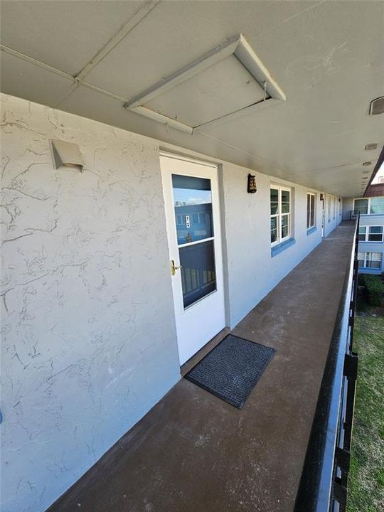 Activo con contrato: $109,000 (2 camas, 2 baños, 1030 Pies cuadrados)
