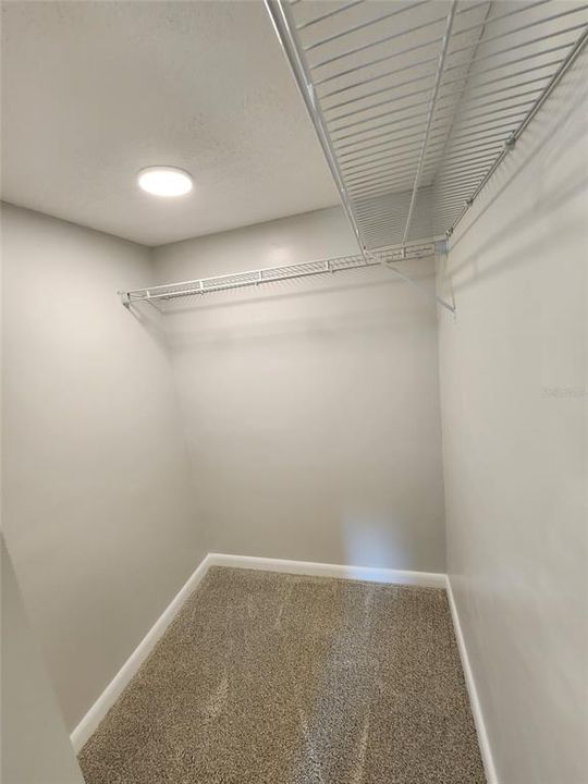Activo con contrato: $109,000 (2 camas, 2 baños, 1030 Pies cuadrados)