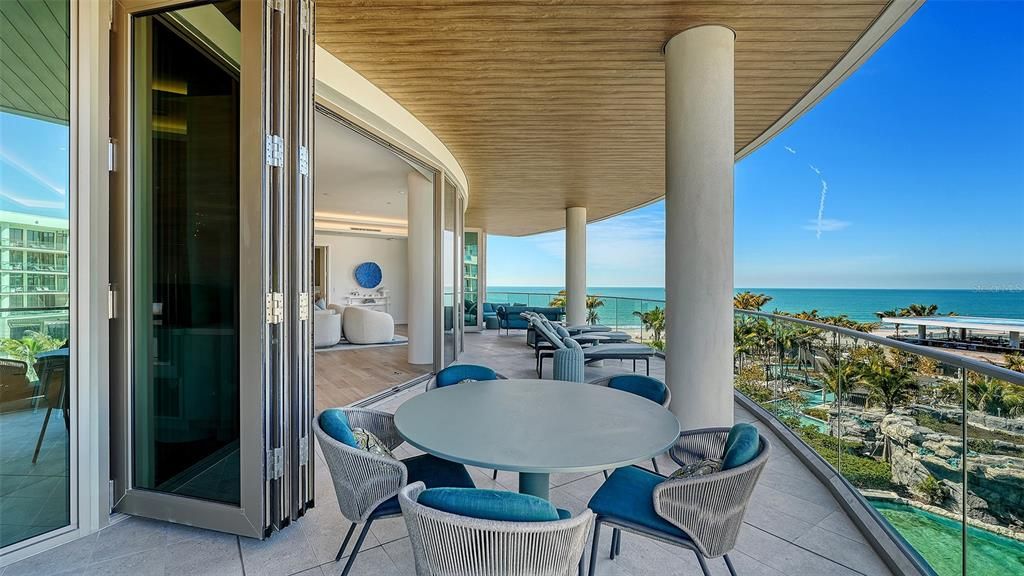 For Sale: $12,750,000 (3 beds, 3 baths, 4967 Square Feet)