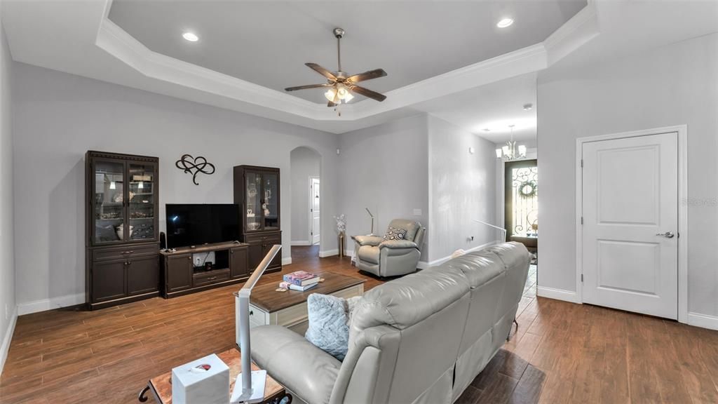 Active With Contract: $624,900 (5 beds, 3 baths, 2691 Square Feet)