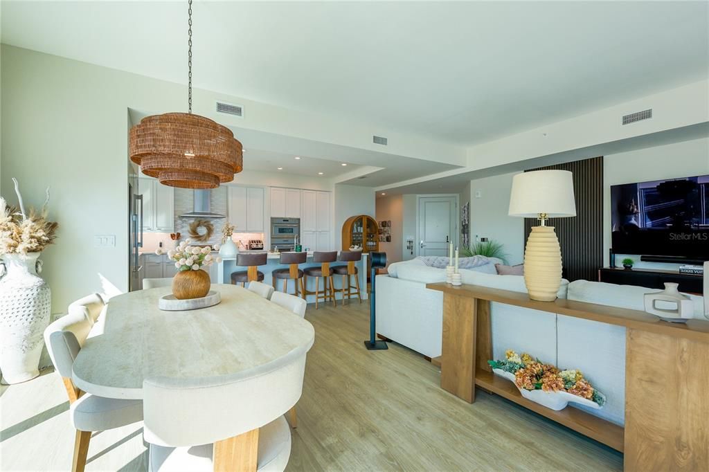 For Rent: $22,000 (3 beds, 3 baths, 2522 Square Feet)