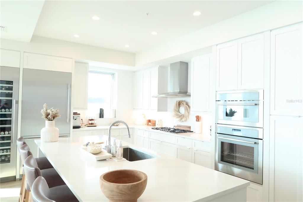For Rent: $22,000 (3 beds, 3 baths, 2522 Square Feet)