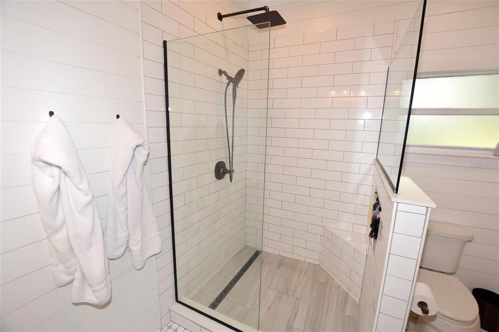 For Sale: $575,000 (4 beds, 3 baths, 3124 Square Feet)