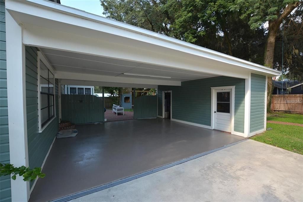 For Sale: $575,000 (4 beds, 3 baths, 3124 Square Feet)