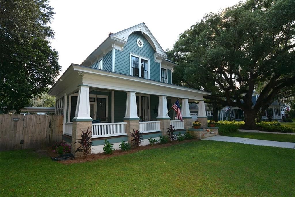 For Sale: $575,000 (4 beds, 3 baths, 3124 Square Feet)