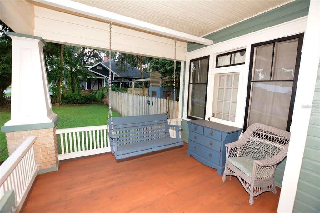 For Sale: $575,000 (4 beds, 3 baths, 3124 Square Feet)