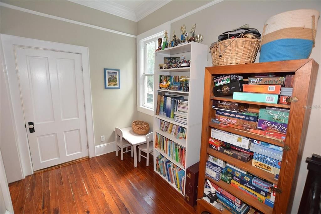 For Sale: $575,000 (4 beds, 3 baths, 3124 Square Feet)