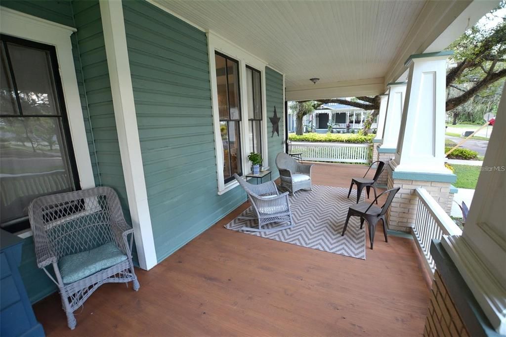 For Sale: $575,000 (4 beds, 3 baths, 3124 Square Feet)