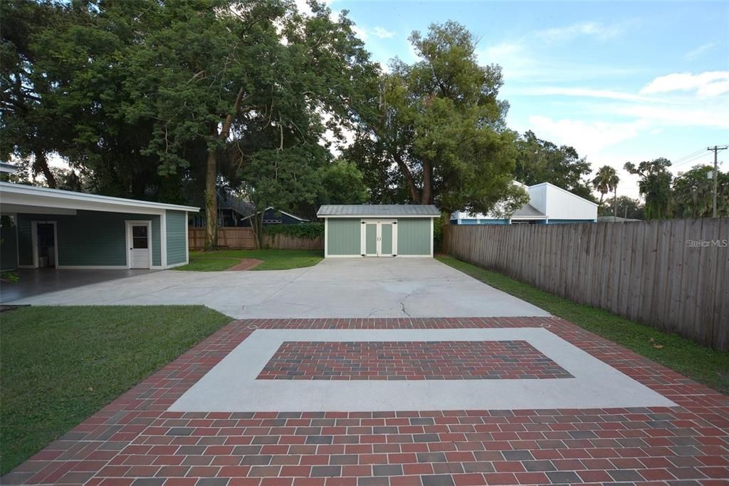 For Sale: $575,000 (4 beds, 3 baths, 3124 Square Feet)