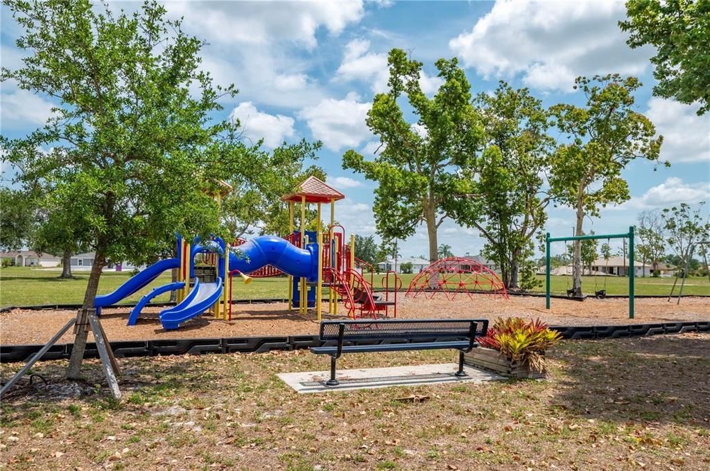 En Venta: $37,500 (0.23 acres)