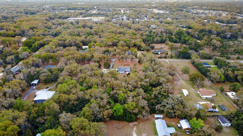 待售: $175,000 (2.45 acres)