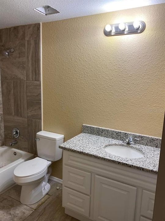 На продажу: $390,000 (6 спален, 0 ванн, 2914 Квадратных фут)