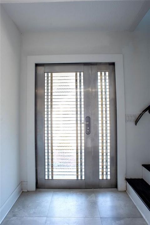 For Sale: $175,000 (2 beds, 2 baths, 1460 Square Feet)