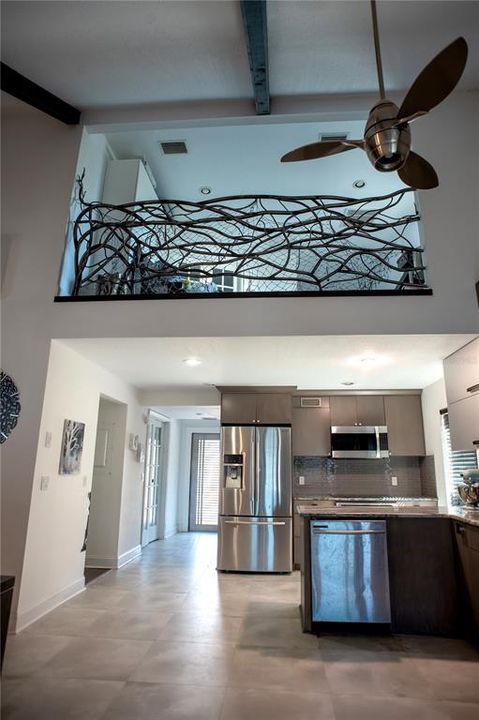 For Sale: $175,000 (2 beds, 2 baths, 1460 Square Feet)