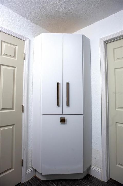 For Sale: $175,000 (2 beds, 2 baths, 1460 Square Feet)